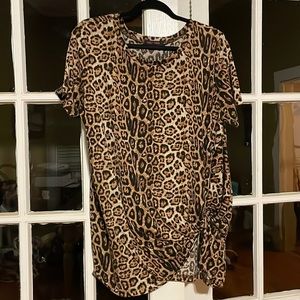Crazy Train knotted leopard top L